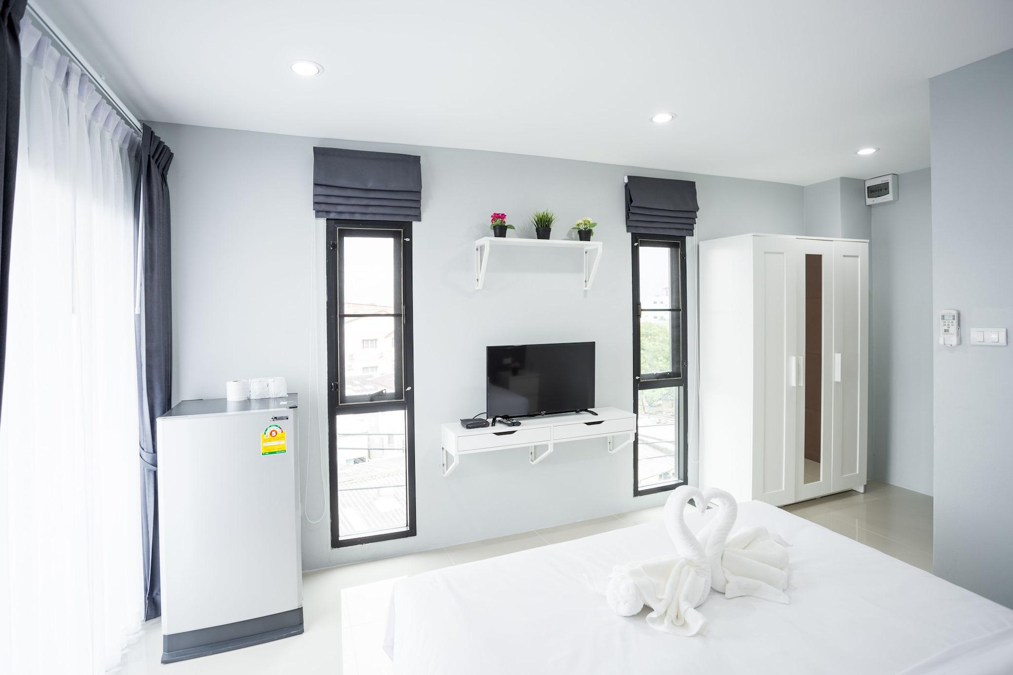 Twentynine Kv Apartel Nonthaburi Exteriör bild