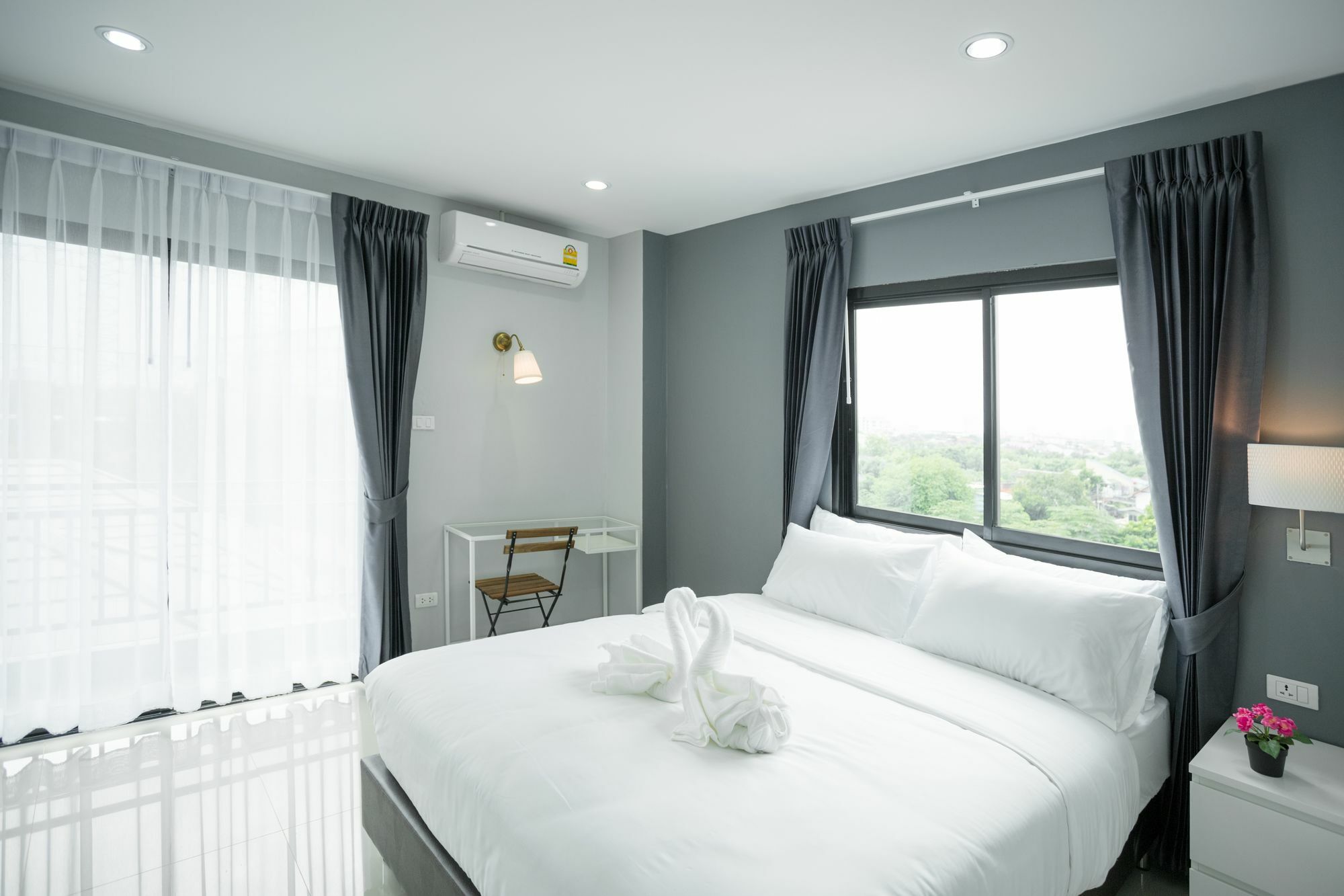 Twentynine Kv Apartel Aparthotel Nonthaburi Exteriör bild